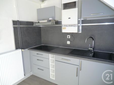 Location Appartement 2 pièces 57m² BRIVE LA GAILLARDE 19100 - Photo 3