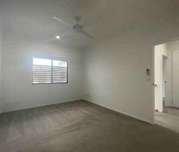 3/60 Lovegrove Street, Zillmere, Qld 4034 - Photo 1