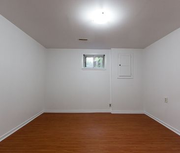 For Lease - 4129 Brandon Gate Drive, Mississauga, Ontario - Photo 2