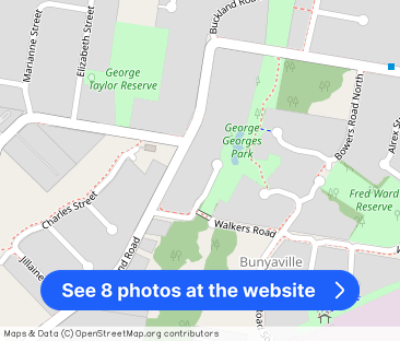 “Easy living in the heart of Everton Hills!” - Photo 1