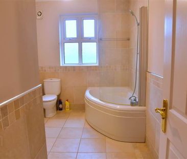 28 Tullymore Dale, Broughshane, Ballymena, BT43 7DD - Photo 6