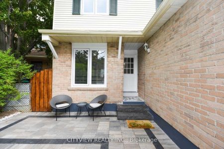 For Lease - 6459 Tisler Crescent, Mississauga, Ontario - Photo 2