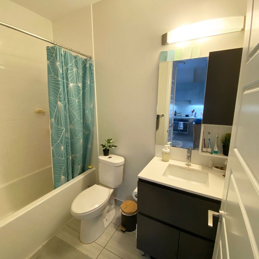 For Lease - 25 Water Walk Drive Unit# Rg27, Markham, Ontario - Photo 1