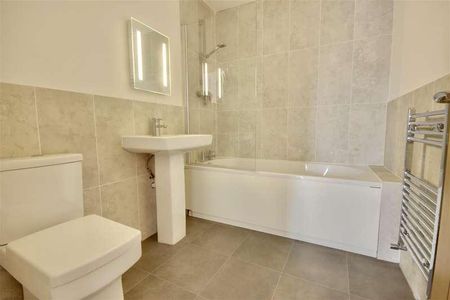 Cornerstone House, London Road, Portsmouth, PO2 - Photo 5