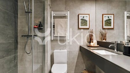 Barcelona Capital, Catalonia 08011 - Foto 2