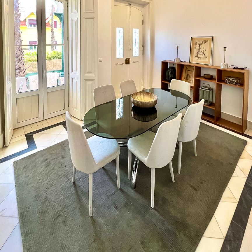 3-bed historic chalet in Monte Estoril - Photo 1