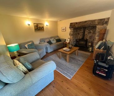 3 bedroom end of terrace house to rent - Photo 2