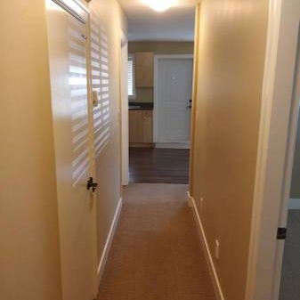 2Bedroom 1 Bath Basement for Rent $1800 - Photo 3