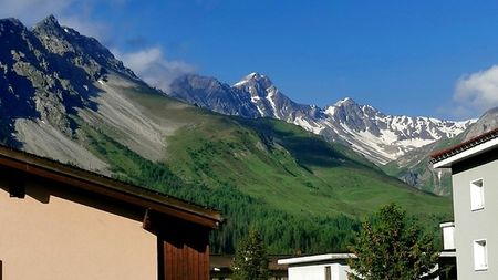 4 Zimmer-Wohnung in Arosa (GR), möbliert, auf Zeit - Foto 4