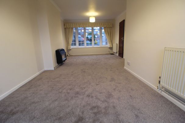 23 Allison Avenue, Swadlincote, Derbyshire DE11 9BS - Photo 1