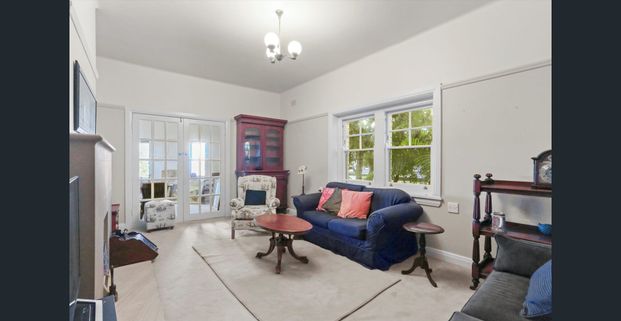 Fully Furnished 3-Bedroom Retreat with Water Views – Your Home Away from Home - Photo 1