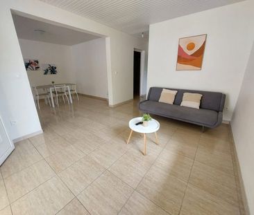 Appartement à louer, 3 pièces - Fort-de-France 97200 - Photo 1