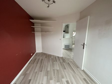 Location Appartement 3 pièces 44m² PONTAULT COMBAULT 77340 - Photo 2