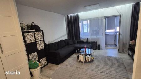 2 camere | 42 MP | Decomandat | Etaj 34 | Balcon | Dristor - Fotografie 5