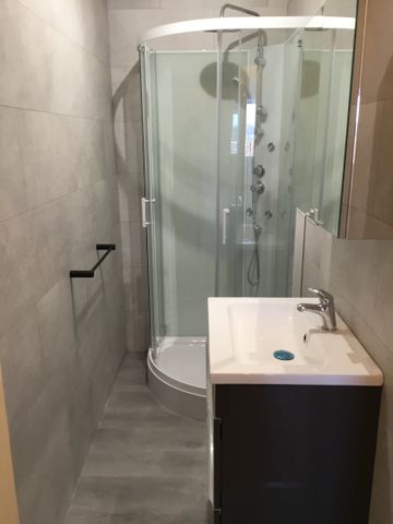 Location Maison 4 pièces 77m² - Photo 4