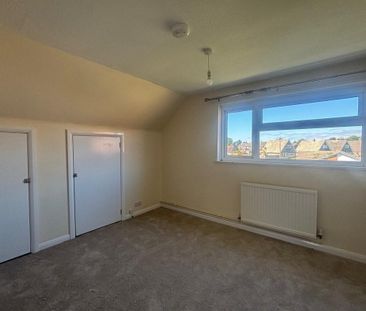 Drakes Avenue - Photo 2