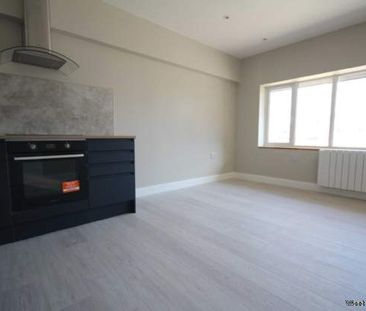 1 bedroom property to rent in Aylesbury - Photo 1