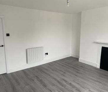 2 Bed Flat, Carlton Place, SO15 - Photo 1