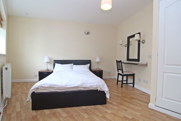 Plantagenet Street, Cardiff - Photo 1