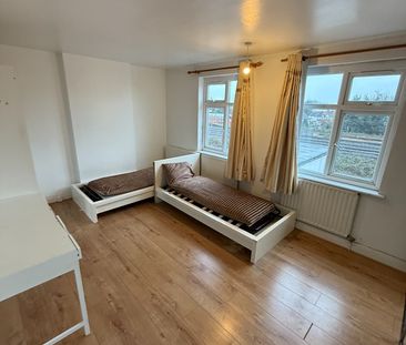 2 Bed Flat, Windermere Avenue, HA9 - Photo 6