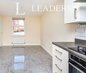 3 bedroom house to rent Mayflower Street, Buckingham, Buckinghamshi... - Photo 5