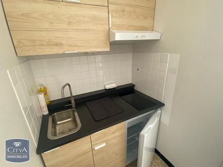 Location Appartement 1 pièce 24m² BLOIS 41000 - Photo 4