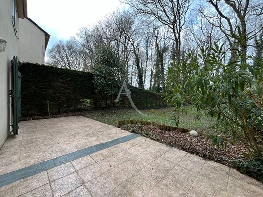 Location Maison 6 pièces 118m² NANTES 44300 - Photo 1