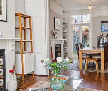 4 Bed Terraced House, Narbonne Avenue, SW4 - Photo 5