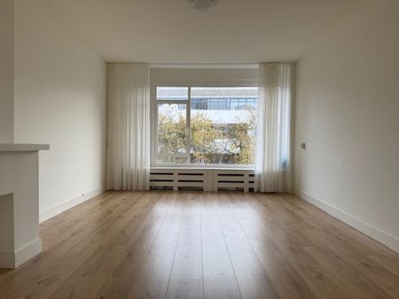 Appartement te huur: Wilhelminastraat 29 2595 EM Den Haag - Photo 2