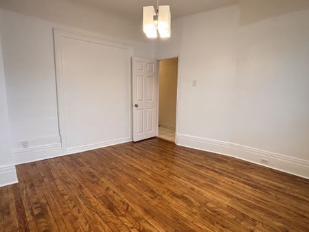 For Lease - 768 Dufferin Street, Toronto, Ontario - Photo 2