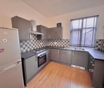 2 bedroom apartment to rent - Photo 5