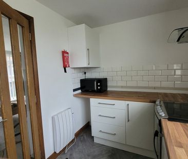 1 Bed Flat, Rushford Court, M19 - Photo 2