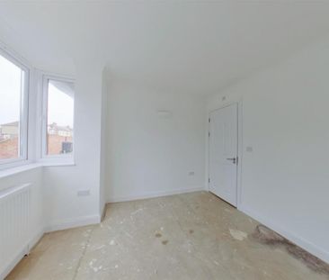 2 bedroom ground floor flat to rent - Photo 6