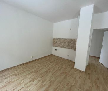 +++Praktische 1,5-Raum-Wohnung im Süden von Halle+++ - Photo 2