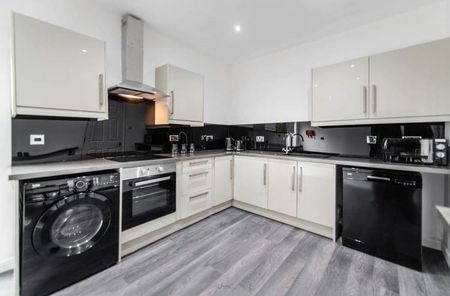 Station Road, Haydock, St. Helens - Photo 3