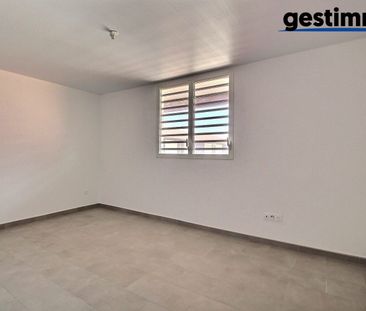 Location Appartement 4 pièces 105m² MATOURY 97351 - Photo 3