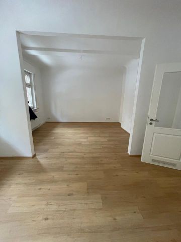 Renovierte 3-Zimmer-Wohnung in zentraler Lage ***Besichtigung: Dienstag, 17.02.2026 um 16:00 Uhr*** - Photo 3