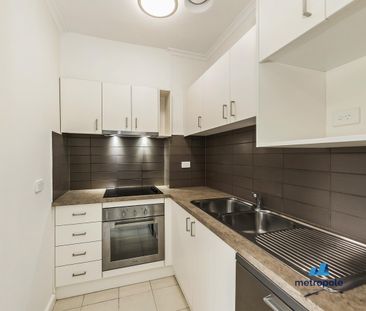 6/39 Osborne Avenue, GLEN IRIS, VIC - Photo 2