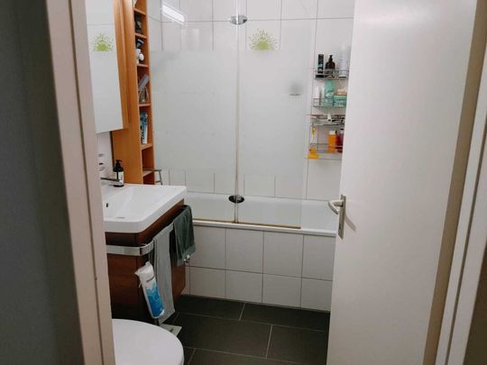 APPARTEMENT DE 3 PIÈCES À STUDEN (BE), MEUBLÉ, TEMPORAIRE - Photo 1