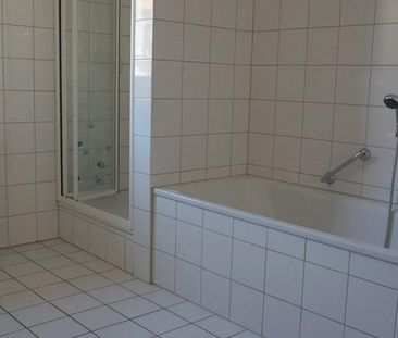 WOHNEN UND LEBEN AM STADTRAND VON ERFURT (NIEDERNISSA) - Photo 1