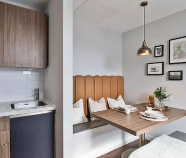 Premium Duplex - Photo 6