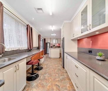 Belconnen - Photo 4