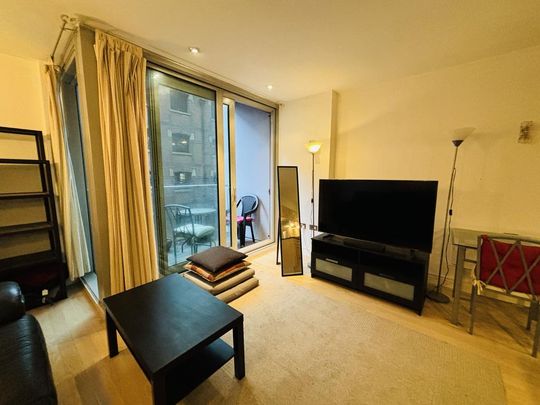 1 bedroom flat to rent - Photo 1