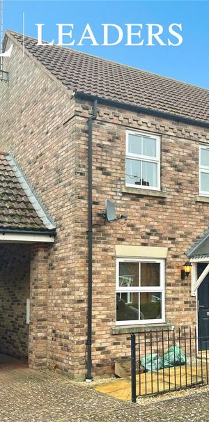 2 bedroom house to rent St. Helena Drive, Spalding, Lincolnshire, PE11 - Photo 1