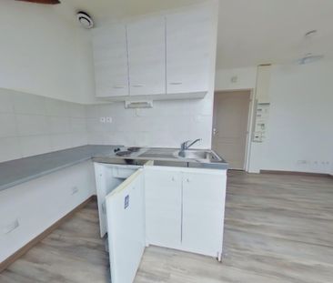 Location Appartement 2 pièces 22m² ST PIERRE DES CORPS 37700 - Photo 1