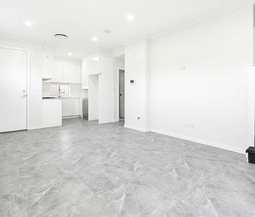MODERN TOWNHOUSE LIVING - Photo 1
