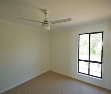 Immaculate Living Nestled in the Peregian Springs Ridges Estate - Photo 6