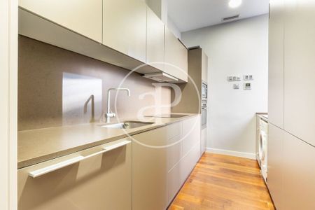 2 bedroom luxury Apartment for rent in Valencia, Spain - Photo 2