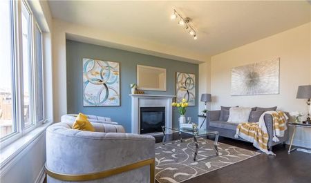 For Lease - 1029 Upper Thames Drive, Woodstock, Ontario - Photo 3