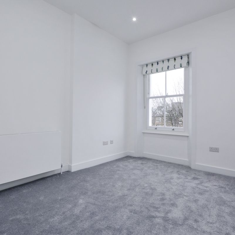 Buckland Crescent, Belsize Park, London, NW3 - Photo 1